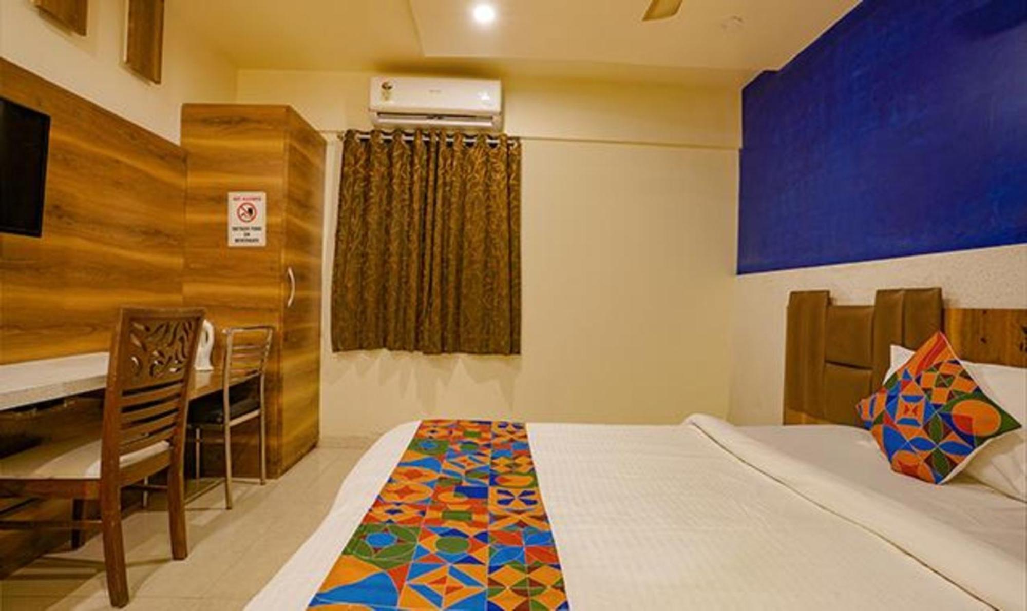 Fabhotel Veera Residency - Nr Airport — Photos 1